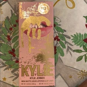Kylie Jenner Mini lipstick set